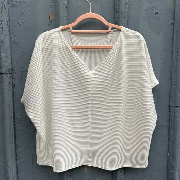 Hackwith Design House White Ribbed Tee, 1/2 (size 1X/2X) - Picture 1 of 9
